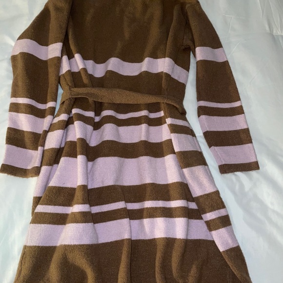 Cardigan - Picture 2 of 2